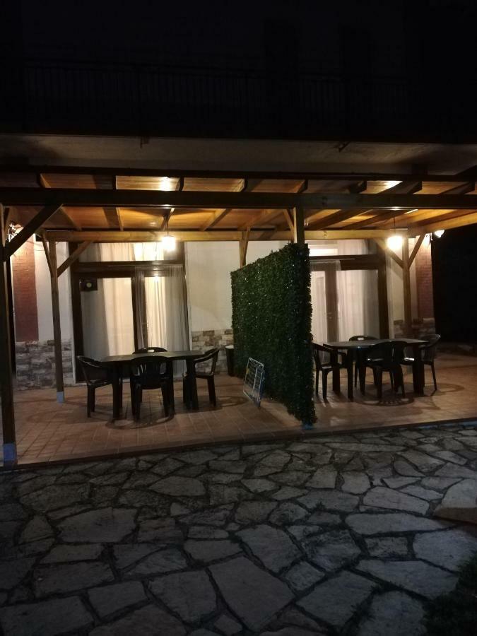בוורינו Appartamento Esther מראה חיצוני תמונה